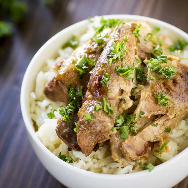 Tender Slow Cooker Beer Chicken With Honey Tender Slow Cooker Beer Chicken With Honey