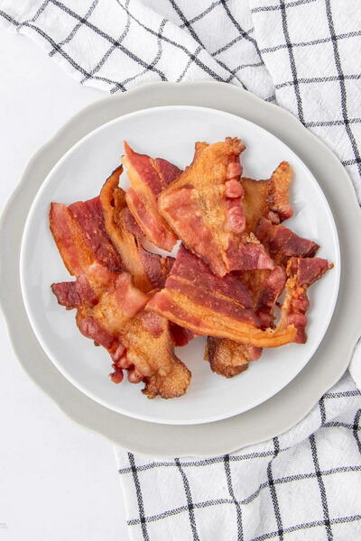 How To Cook Bacon In The Microwave To Crispy Perfection How To Cook Bacon In The Microwave To Crispy Perfection