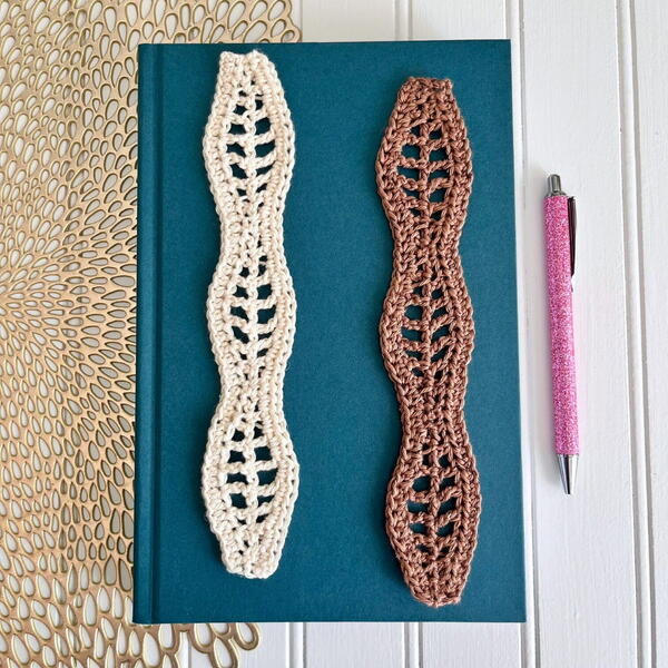 Wavy Lace Bookmark Wavy Lace Bookmark