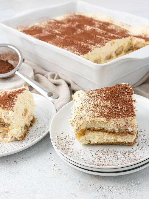 Creamy Tiramisu Dessert Cake Creamy Tiramisu Dessert Cake