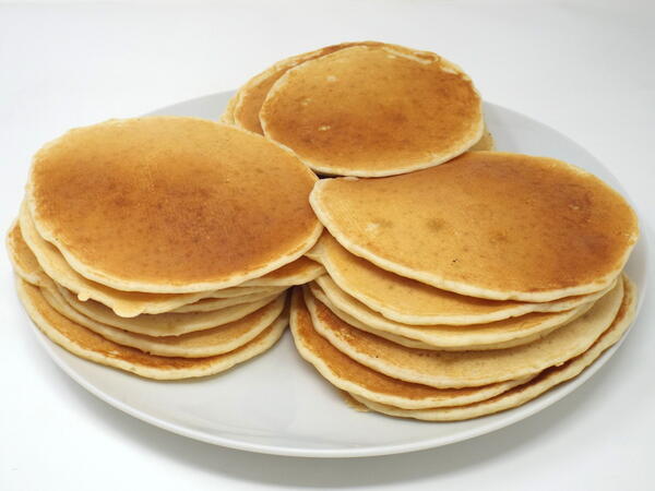 Thin Lemon Vanilla Pancakes Thin Lemon Vanilla Pancakes