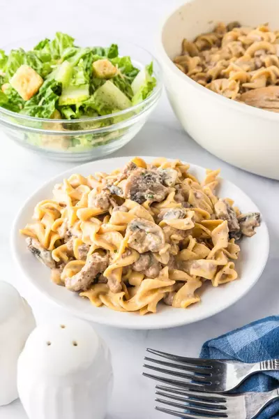 Ground Beef Stroganoff one Pot Ground Beef Stroganoff (one Pot!)