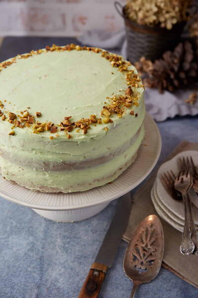 Vintage Watergate Cake With Pistachio Pudding And Cream Cheese Frosting Vintage Watergate Cake With Pistachio Pudding And Cream Cheese Frosting