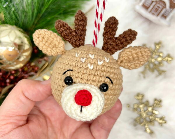 Free Amigurumi Crochet Reindeer Ornament Pattern Free Amigurumi Crochet Reindeer Ornament Pattern
