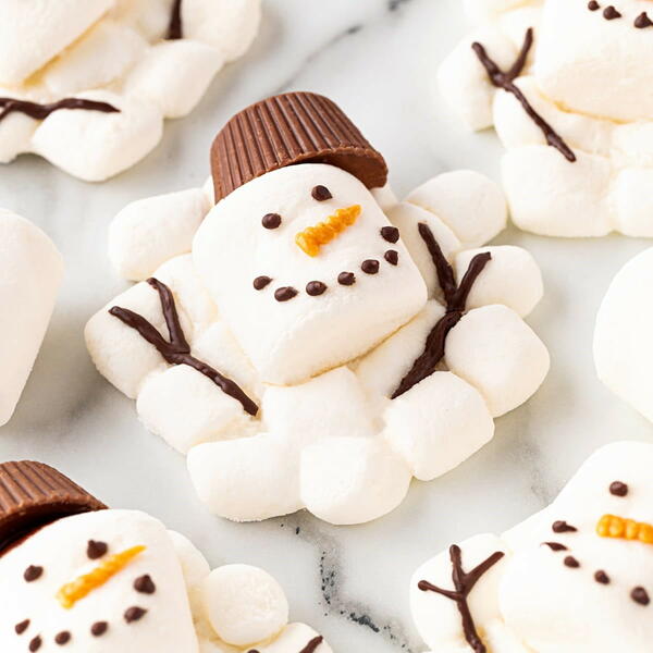 Melted Marshmallow Snowman Melted Marshmallow Snowman