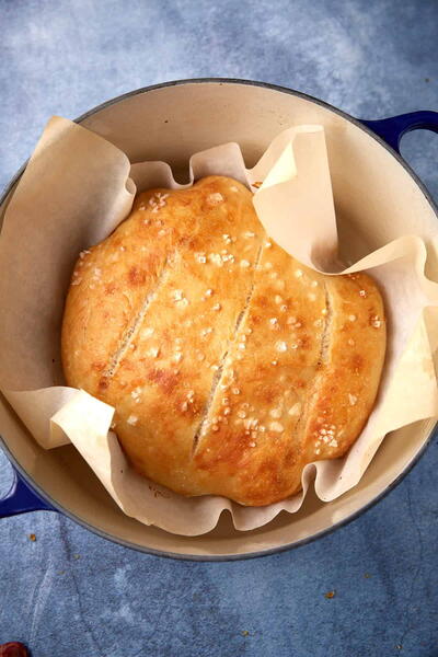 No-knead Dutch Oven Bread With A Crisp Crust And Soft Center No-knead Dutch Oven Bread With A Crisp Crust And Soft Center
