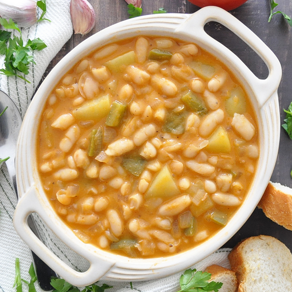 Classic Spanish White Bean Stew One Of Spains Most Iconic Recipes Classic Spanish White Bean Stew | One Of Spain’s Most Iconic Recipes