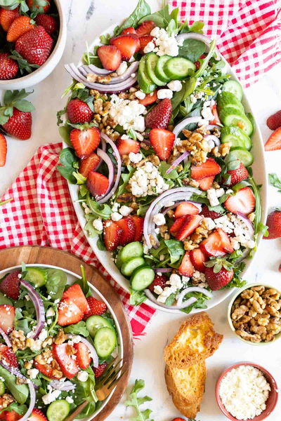Easy Strawberry Goat Cheese Salad Easy Strawberry Goat Cheese Salad