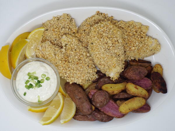 Baked Fish And Chips With Creamy Horseradish Sauce Baked Fish And Chips With Creamy Horseradish Sauce