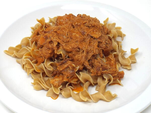 Slow Cooker Pulled Pork Stroganoff Slow Cooker Pulled Pork Stroganoff