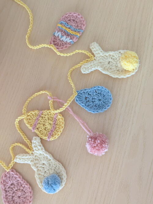 Crochet Easter Garland Crochet Easter Garland