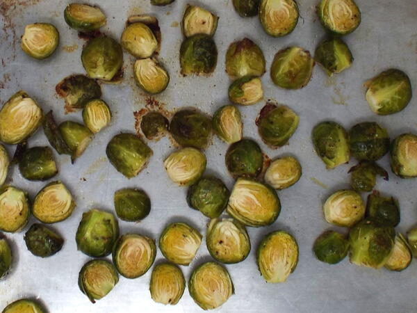 Roasted White Balsamic Brussels Sprouts Roasted White Balsamic Brussels Sprouts