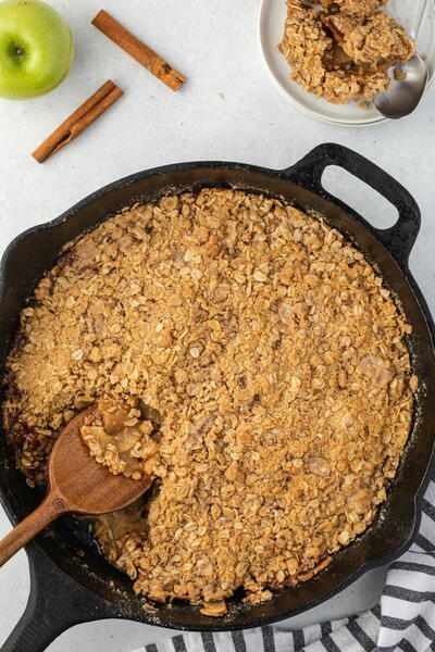 Cast Iron Skillet Apple Crisp Cast Iron Skillet Apple Crisp