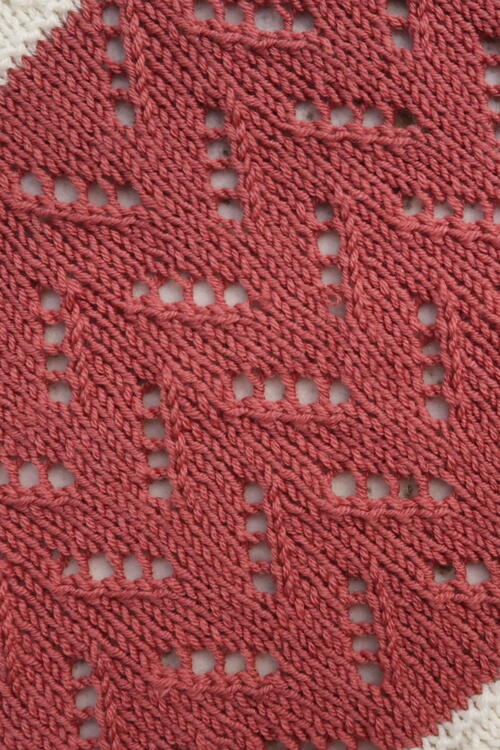 Vertical Zig Zag Lace Stitch Vertical Zig Zag Lace Stitch