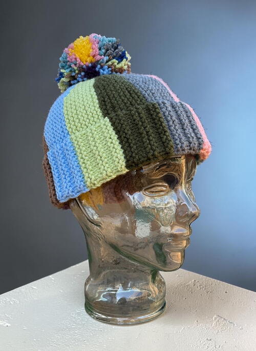 Easy Scrap Yarn Bobble Beanie Free Knitting Pattern Easy Scrap Yarn Bobble Beanie Free Knitting Pattern