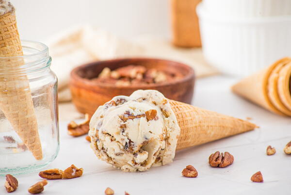 No Churn Butter Pecan Ice Cream No Churn Butter Pecan Ice Cream