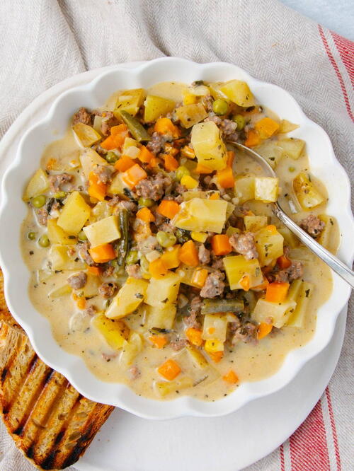 Slow Cooker Cheeseburger Soup Slow Cooker Cheeseburger Soup