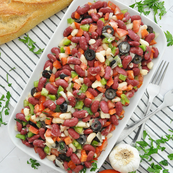 Spanish Kidney Bean Salad Healthy Delicious 10 Minute Recipe Spanish Kidney Bean Salad | Healthy & Delicious 10 Minute Recipe