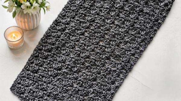 Simple And Elegant Crochet Table Runner Pattern Simple And Elegant Crochet Table Runner Pattern