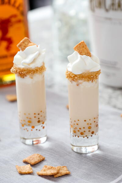 Cinnamon Toast Crunch Shots Cinnamon Toast Crunch Shots