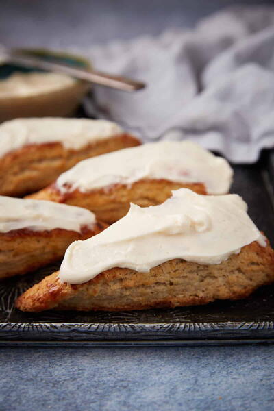 Banana Scones With Brown Butter Cream Cheese Frosting Banana Scones With Brown Butter Cream Cheese Frosting