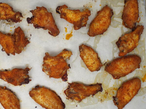 Smoky Oven Baked Chicken Wings With Crispy Skin Smoky Oven Baked Chicken Wings With Crispy Skin