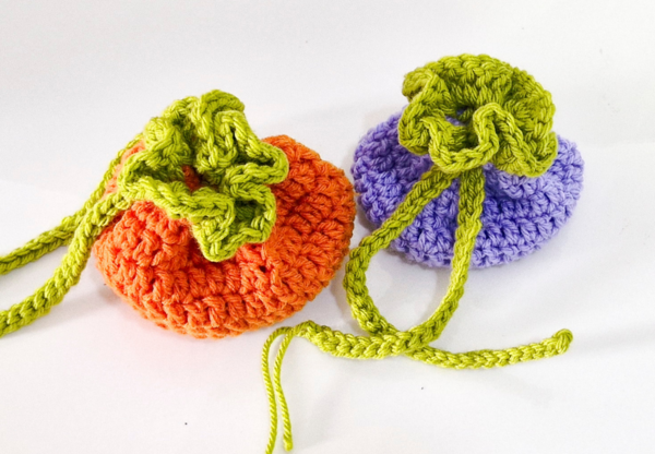 Easy Crochet Halloween Candy Bag Pattern - Easy Drawstring Candy Pouch Easy Crochet Halloween Candy Bag Pattern - Easy Drawstring Candy Pouch