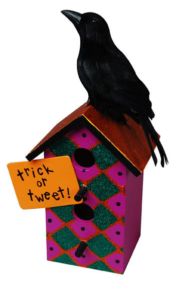 Trick or Tweet Birdhouse