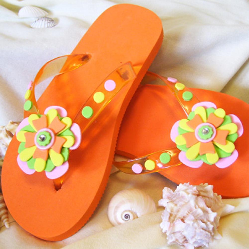 Fab Summer Flip Flops | FaveCrafts.com