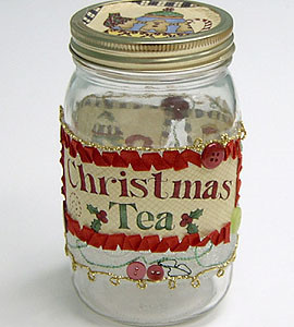 Quilted Christmas Treat Jar