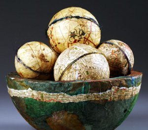 Old-Fashioned Miniature Globes