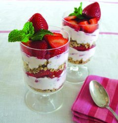 Granola Strawberry Parfait