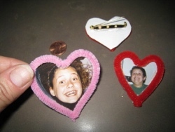 Easy Valentine Photo Pins