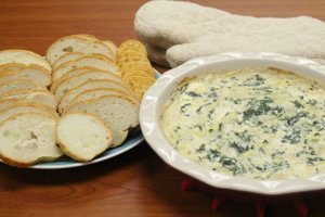 Hot Artichoke Spinach Dip 