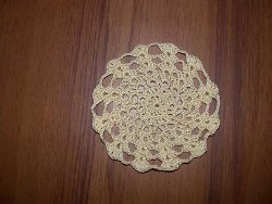 Stacked Shells Mini Doily