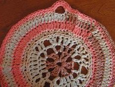 Stencil Bee Round Crochet Dishcloth