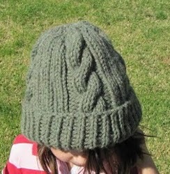 Easy Ribbed Cable Hat