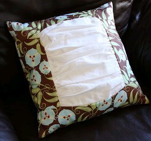 19 Free Pillow Patterns and Ideas