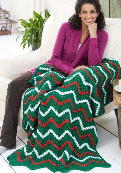 Zigzag Christmas Throw and Pillow