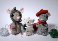 Knit Holiday Mice