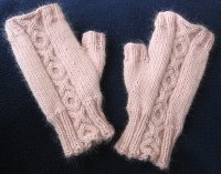 Fingerless Mitts with XO Cable