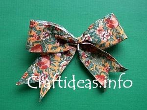 Simple Gift Bow