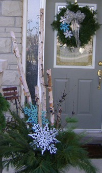 Christmas Urn and Wreath