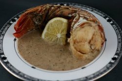 Slow Cooker Lobster Bisque