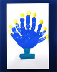 Holiday Handprint Cards | AllFreeChristmasCrafts.com