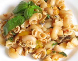 Macaroni With Chicken And Mushroom