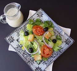Copycat Olive Garden Salad Recipe with Homemade Dressing
