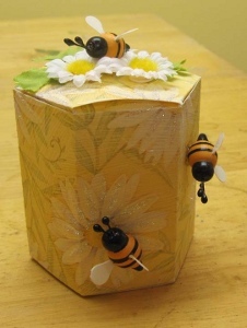 Bees Knees Box