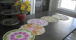 Simple Spring Table Runner