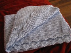 Scalloped Baby Blanket